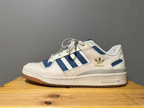 Adidas Forum Low Blue, Men's Fashion, Footwear, Sneakers on Carousell