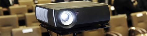 DLP vs LCD Projector - Difference and Comparison | Diffen