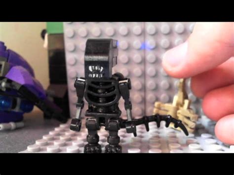 custom lego Alien vs Predator minifigures - YouTube