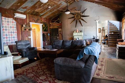 See Inside a One-of-a-Kind Home Made from Grain Bins | Grain bin house ...