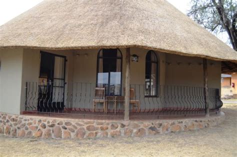 Cradle Moon Lakeside Game Lodge | Game Lodge, Hotel and Private Game Lodge | Muldersdrift ...