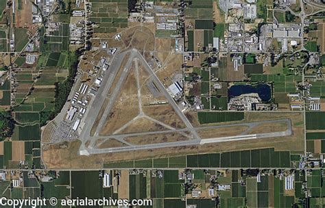 aerial map of Abbotsford International Airport (CYXX), British Columbia, Canada | Aerial ...