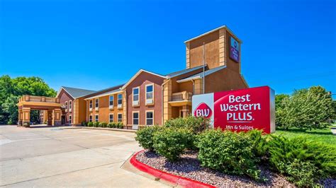 Pet Friendly Hotels Kansas City Plaza | Pets Animals US