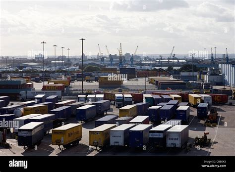 Hull Port Ferry Terminal Lorry Storage Car park Stock Photo - Alamy