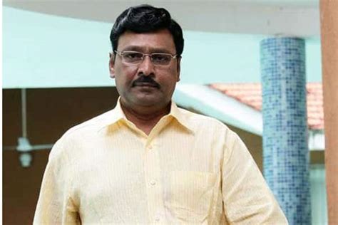 Writer-director-actor K Bhagyaraj into politics to join ADMK party