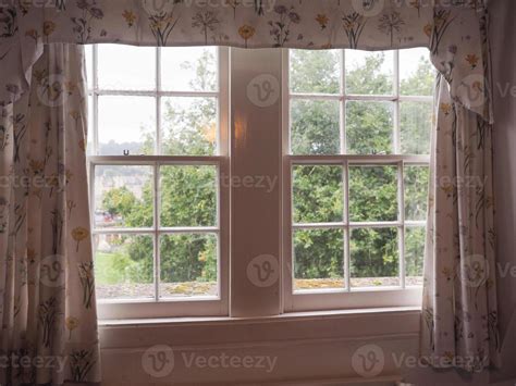 Traditional british window 4724536 Stock Photo at Vecteezy