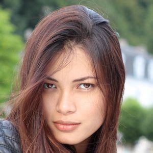 Ángela Ruiz - Age, Family, Bio | Famous Birthdays