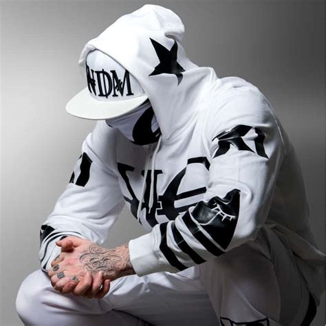 Rap Star, Bobo Norco, Launches New Clothing Line: Kindom Couture