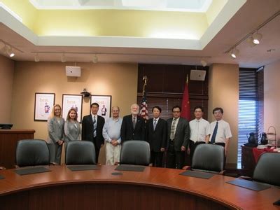 Officials from China’s Qufu Normal University visit FIU. – BizNews