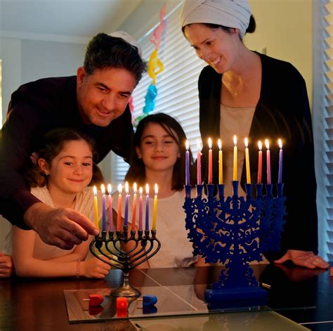 Hanukkah Traditions: Family Customs and Activities