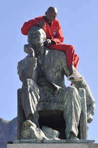 Rhodes must fall? UCT statue debate heats up