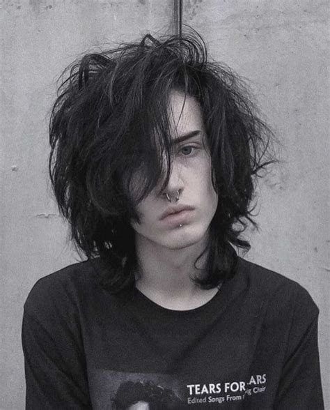 Check out the coolest Emo hairstyles we have put together in our ...