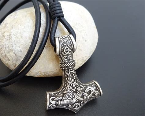 Thor's Hammer Necklace - Surflegacy