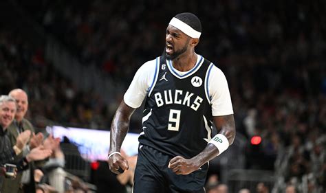 Milwaukee Bucks: Early case for Bobby Portis as 6th man of the year