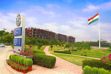 O.P. Jindal Global University - JGU, Sonepat - Courses, Fees, Placement Reviews, Ranking ...