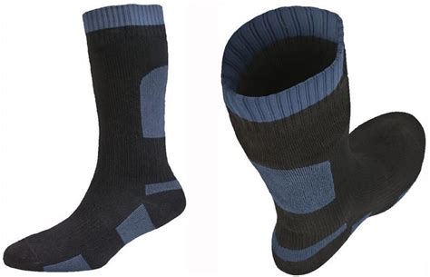 7 Best Cycling Socks for winterin - Cyclepedal