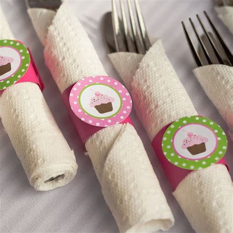 Items similar to Napkin Rings - Silverware Wraps - Cupcake Theme ...