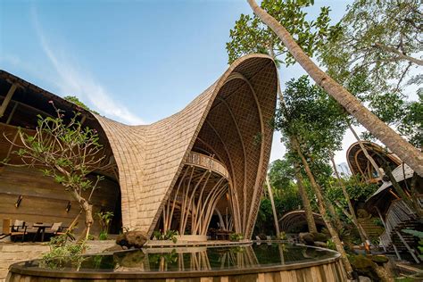 Sustainable Bamboo Hotel – New Luxury Eco-Resort in Bali