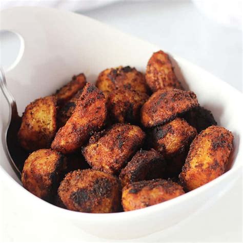 Crispy Oven Roasted Paprika Potatoes - Bite On The Side