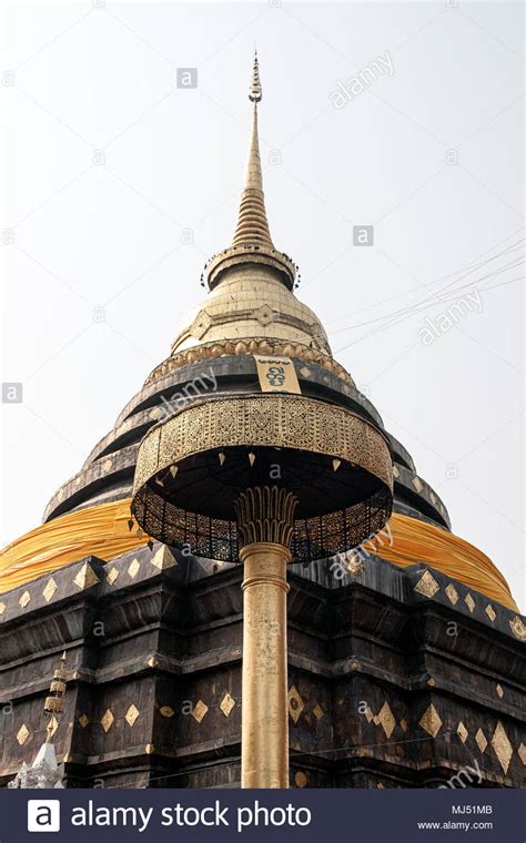 Black Pagoda Stock Photos & Black Pagoda Stock Images - Alamy