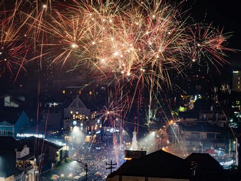 NYE fireworks 2020: Celebrations in Australia, world | video, photos | Herald Sun