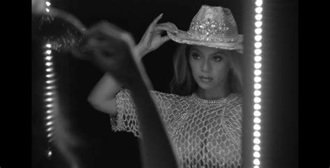 Ok, here's the secret meaning behind Beyoncé's 16 Carriages lyrics