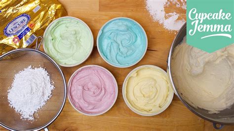 3 Experts Show How To Make Best Butter Icing - You Decide