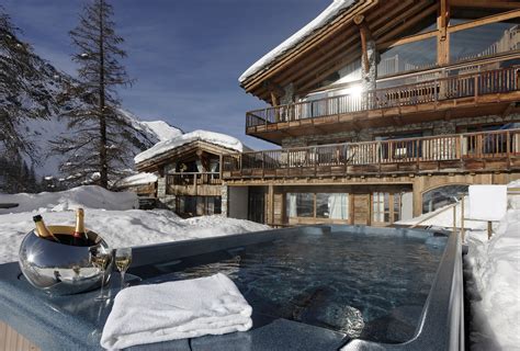 Top 5 Ski Resorts For Luxury Accommodation | TLE