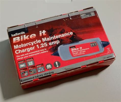 Halfords 'Bike It' Motorcycle Maintenance Battery Charger 12v Lead acid IP65 1.25 Amp - Used ...