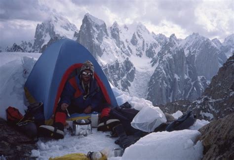 Rock Climbing in the Karakoram Ranges of Pakistan | Travel Girls Pakistan