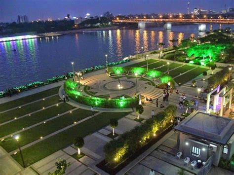 Sabarmati Riverfront, Ahmedabad - Timings, Entry Fee, Best Time to Visit