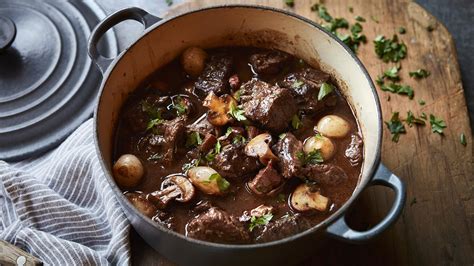 Perfect boeuf bourguignon recipe - BBC Food