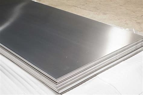 Polished Stainless Steel Sheet; Smooth Shiny Mirrorlike Surface Corrosion Resistance - Arad Branding