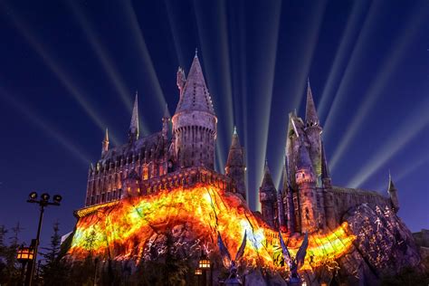 Castelo de Hogwarts ganha novo show de luzes no Universal Orlando Resort