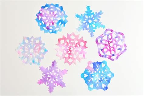 How to Make Coffee Filter Snowflakes | A Simple Kids Craft for Winter