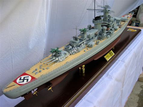 German battleship Gneisenau Model 2 - Mahogany Wooden Aircraft Models – Boat & Ship Models ...