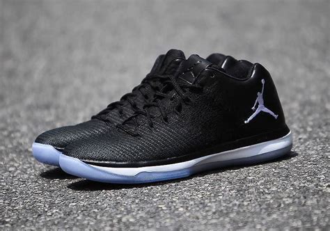 Air Jordan 31 Low Black White Release Date 897564-002 | SneakerNews.com