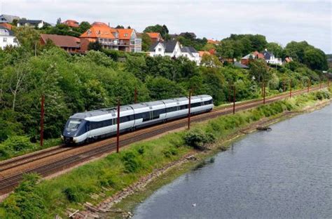 Danish parliament approves DKr 11bn rolling stock purchase - International Railway Journal