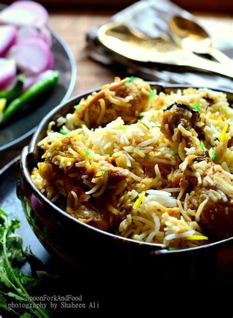 LUCKNOWI MURG BIRYANI | AWADHI CHICKEN BIRYANI Recipe | Spoon Fork And Food