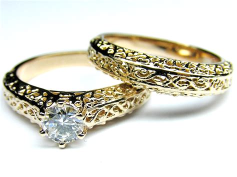 Engagement Ring -Filigree Diamond Engagement Ring & matching Wedding Ring in 14K Yellow Gold ...