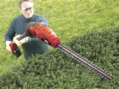 telescopic-electric-hedge-trimmer | Garden Power Tools