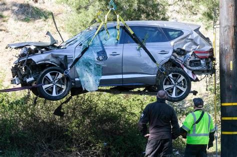 Tiger Woods crash: Woods was driving almost 90 mph when he crashed SUV ...