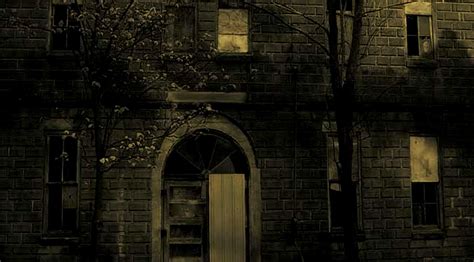 TOP 10 HAUNTED HOUSES IN INDIA