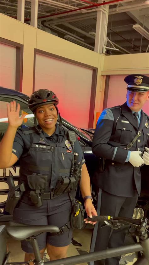 Lansing Police on Twitter: "Behind the scenes from our recruiting photo ...