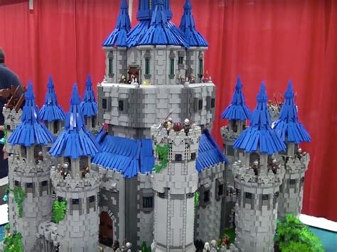 Epic LEGO Hyrule Castle from Legend of Zelda: Twilight Princess ...