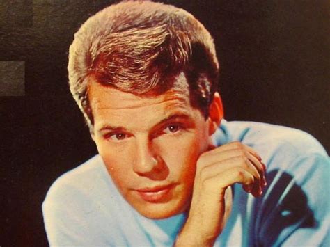 RIP: Bobby Vee, pop singer from the 1960s | Music News | Tiny Mix Tapes