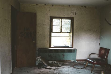 Secret messages in abandoned motel rooms | Motel room, Abandoned, Motel