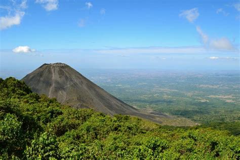 Santa Ana Volcano Hike from San Salvador - Book at Civitatis.com