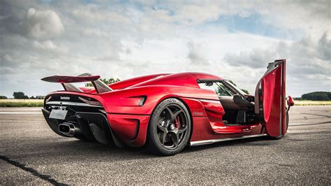 Koenigsegg Wallpapers - Top Free Koenigsegg Backgrounds - WallpaperAccess