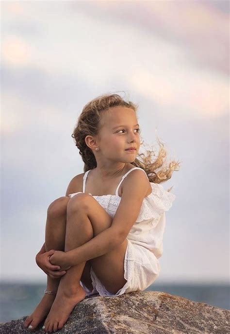 Pin by Fernandobocanegraphoto on Beach Photo shoot Kids | Beach photoshoot, Girl photography ...